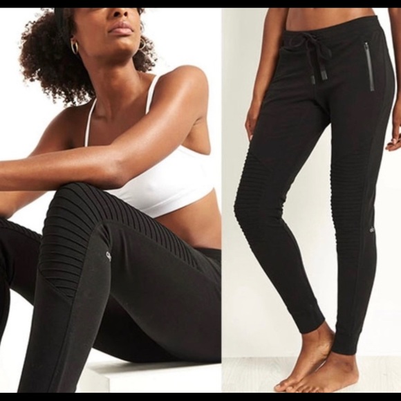 ALO Yoga Pants - Alo Yoga | Urban Moto Jogger Sweatpants